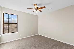 4224 Phoenix Dr, Carrollton, TX 75010 - Photo 18