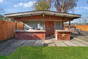 1215 Tarpley Ave, Dallas, TX 75211 - Photo 26