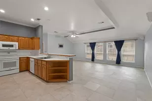 908 Churchhill Dr, Saginaw, TX 76131 - Photo 10