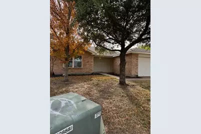 1620 Emma Drive, Dallas, TX 75241 - Photo 2