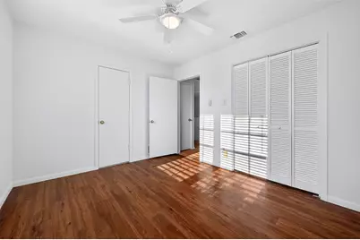 234 Navajo Trail W, Lake Kiowa, TX 76240 - Photo 16