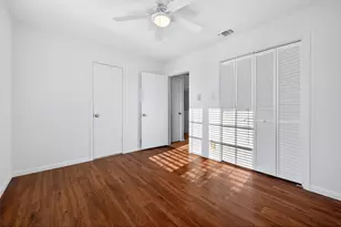 234 Navajo Trail W, Lake Kiowa, TX 76240 - Photo 16