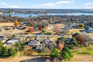 234 Navajo Trail W, Lake Kiowa, TX 76240 - Photo 38