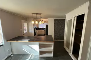 2121 Cliff Park, Fort Worth, TX 76134 - Photo 6