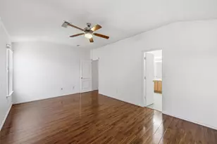 309 Moonlight Dr, Euless, TX 76039 - Photo 12