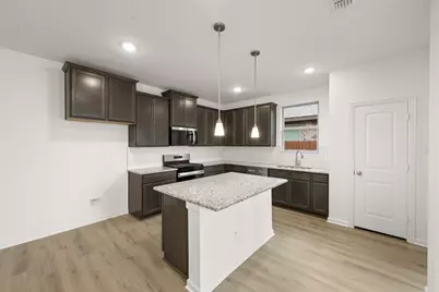 657 Godley Ranch, Godley, TX 76044 - Photo 6