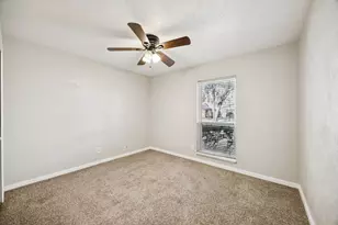 2710 Clover Valley Dr, Garland, TX 75043 - Photo 20