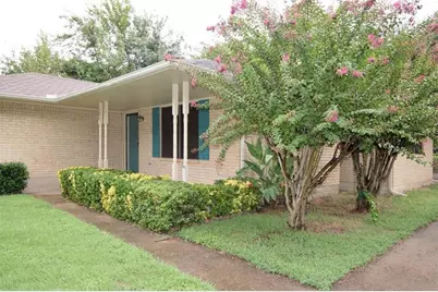 104 Harbor Haven Street, Gun Barrel City, TX 75156 - Photo 4