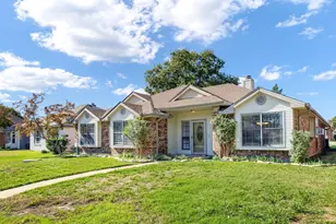 5437 Meadow Vista Ln, Garland, TX 75043 - Photo 2