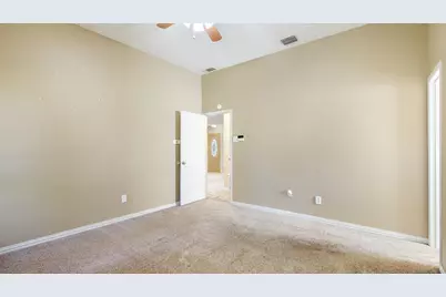 5437 Meadow Vista Lane, Garland, TX 75043 - Photo 14