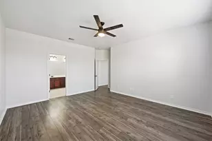 851 Valley Ridge Rd, Burleson, TX 76028 - Photo 18