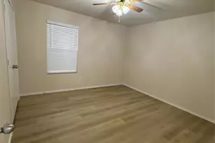 9121 Old Clydesdale Dr, Fort Worth, TX 76123 - Photo 18