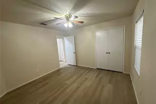 9121 Old Clydesdale Dr, Fort Worth, TX 76123 - Photo 16