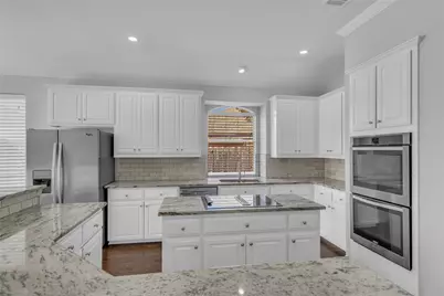 4300 Barnsley Drive, Plano, TX 75093 - Photo 2