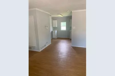 679 Edgeglen Drive, Dallas, TX 75217 - Photo 2