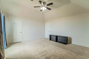 317 Crescent Creek Ln, Fort Worth, TX 76140 - Photo 22