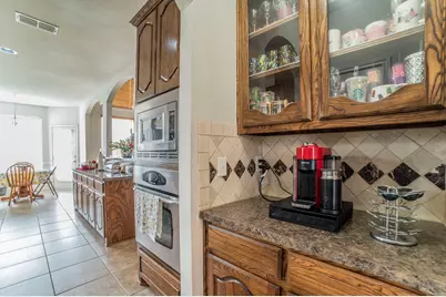 317 Crescent Creek Lane, Fort Worth, TX 76140 - Photo 8