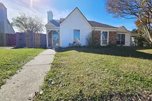 817 Colchester Dr, Mesquite, TX 75149 - Photo 2