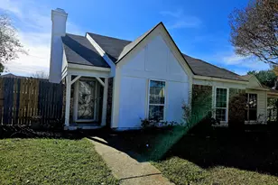 817 Colchester Dr, Mesquite, TX 75149 - Photo 1