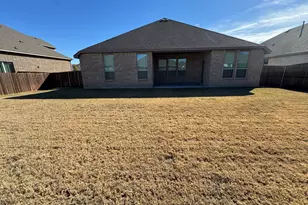 3432 Cornerstone Ln, Grand Prairie, TX 76065 - Photo 4