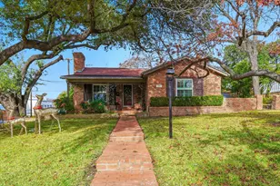 6428 Waverly Way, Fort Worth, TX 76116 - Photo 2