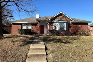 2006 Oakglen Dr, Garland, TX 75040 - Photo 2