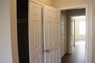 10500 Lake June Rd, Dallas, TX 75217 - Photo 12