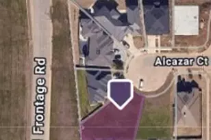 9 Alcazar Ct, Irving, TX 75062 - Photo 1