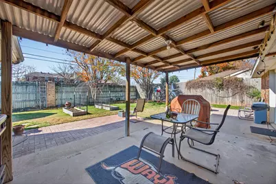 2411 Amber Hill Lane, Euless, TX 76039 - Photo 28