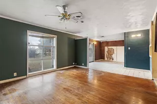 1905 Reever St, Arlington, TX 76010 - Photo 4