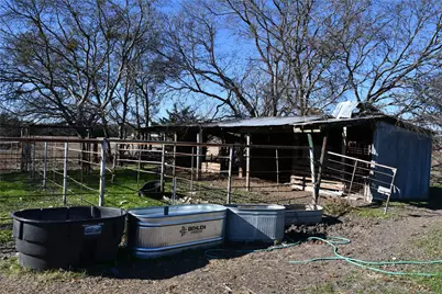 2123 S Hampton Road, Glenn Heights, TX 75154 - Photo 16