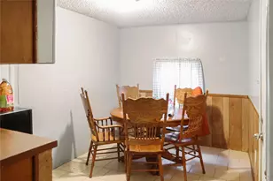 2412 25th St, Fort Worth, TX 76106 - Photo 4