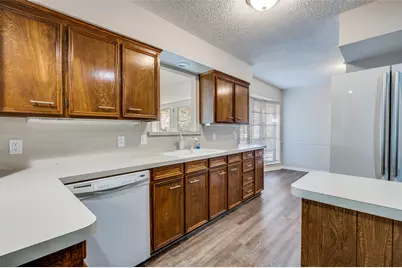 1902 Green Meadow Court, Arlington, TX 76013 - Photo 12