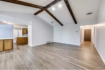 1902 Green Meadow Court, Arlington, TX 76013 - Photo 10