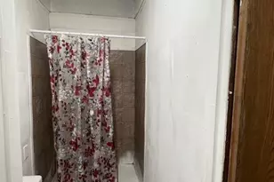 400 E Cotton St, Longview, TX 75601 - Photo 6