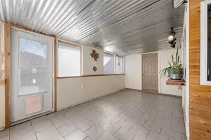 1250 Valencia Ln, Lewisville, TX 75067 - Photo 16