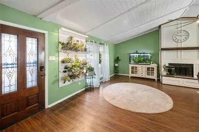 1250 Valencia Lane, Lewisville, TX 75067 - Photo 2