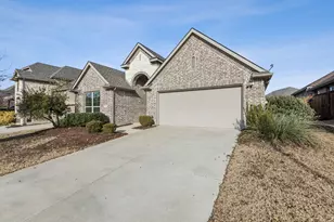 9809 Echo Summit Dr, Little Elm, TX 75068 - Photo 2