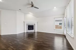 9809 Echo Summit Dr, Little Elm, TX 75068 - Photo 8