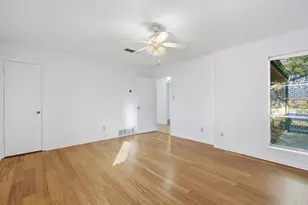 4613 Ranch View Rd, Fort Worth, TX 76109 - Photo 8