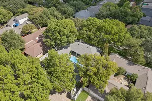 7221 Pleasant View Dr, Dallas, TX 75231 - Photo 34