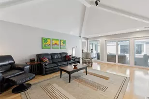 7221 Pleasant View Dr, Dallas, TX 75231 - Photo 14