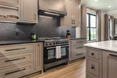 120 Meandering Way, Mabank, TX 75156 - Photo 8