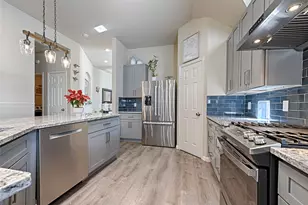 2704 Spring Dr, McKinney, TX 75072 - Photo 10