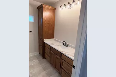 518 Strong Street, Bowie, TX 76230 - Photo 12