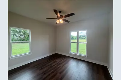 518 Strong Street, Bowie, TX 76230 - Photo 10