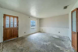 217 Skylark St, Mesquite, TX 75149 - Photo 4