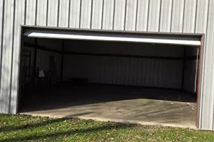 605 N Snyder Ave, Justin, TX 76247 - Photo 22