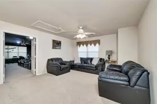 2812 Pinnacle Dr, Burleson, TX 76028 - Photo 30