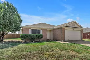 2312 Tailburton Ct, Little Elm, TX 75068 - Photo 2